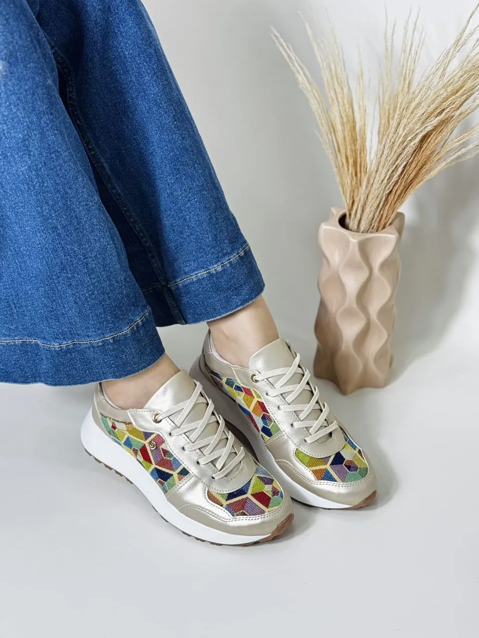 queeneliz-tenis-minerva